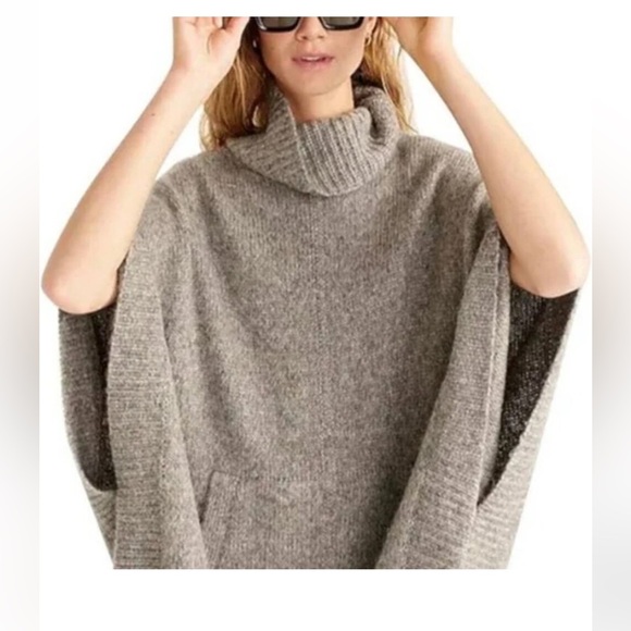 J.Crew Relaxed Turtleneck Poncho BA411 sz M/L - Picture 4 of 9